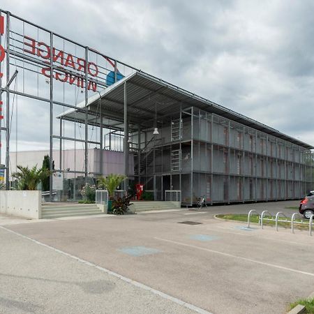Hotel Orange Wings Krems Extérieur photo