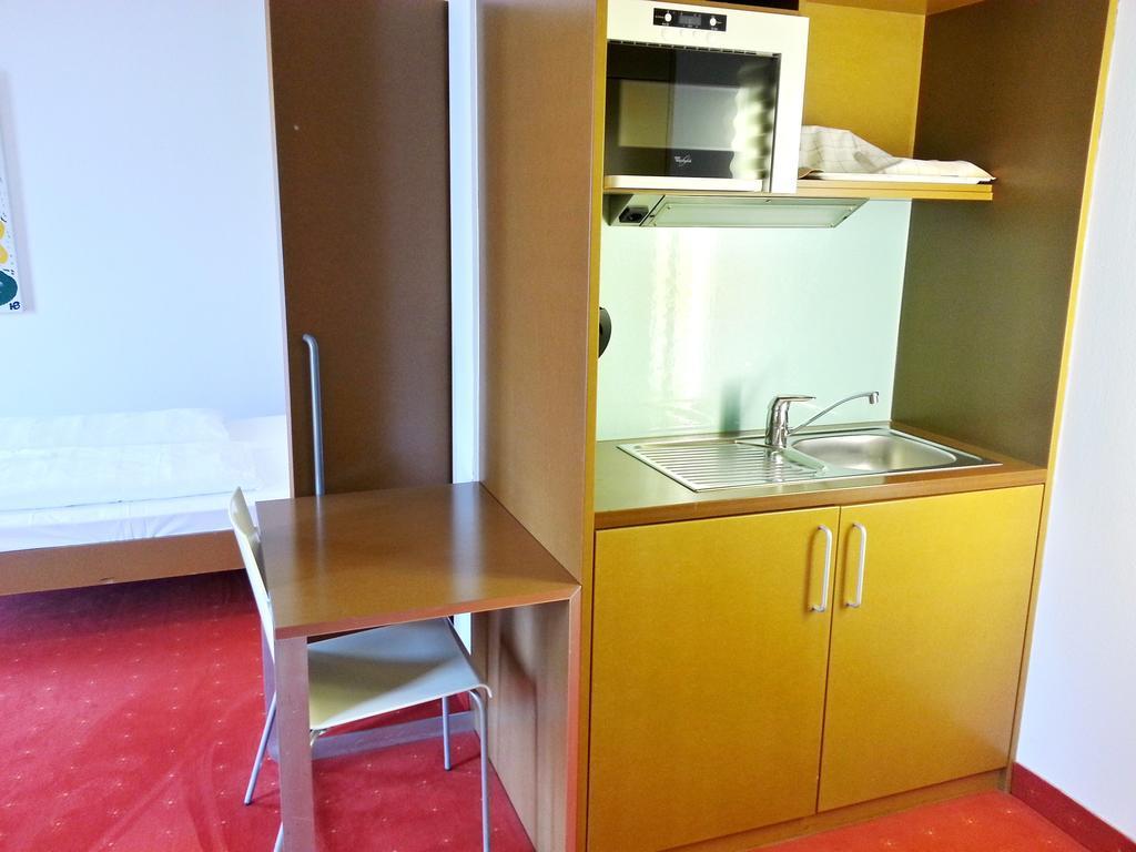 Hotel Orange Wings Krems Chambre photo