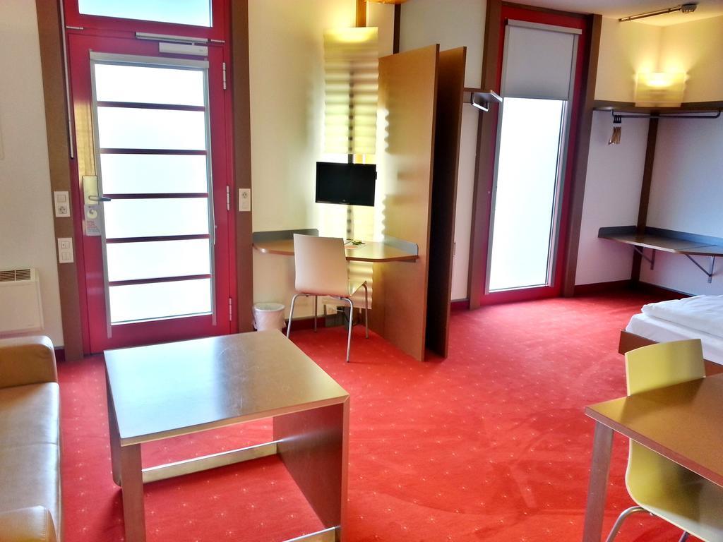Hotel Orange Wings Krems Chambre photo