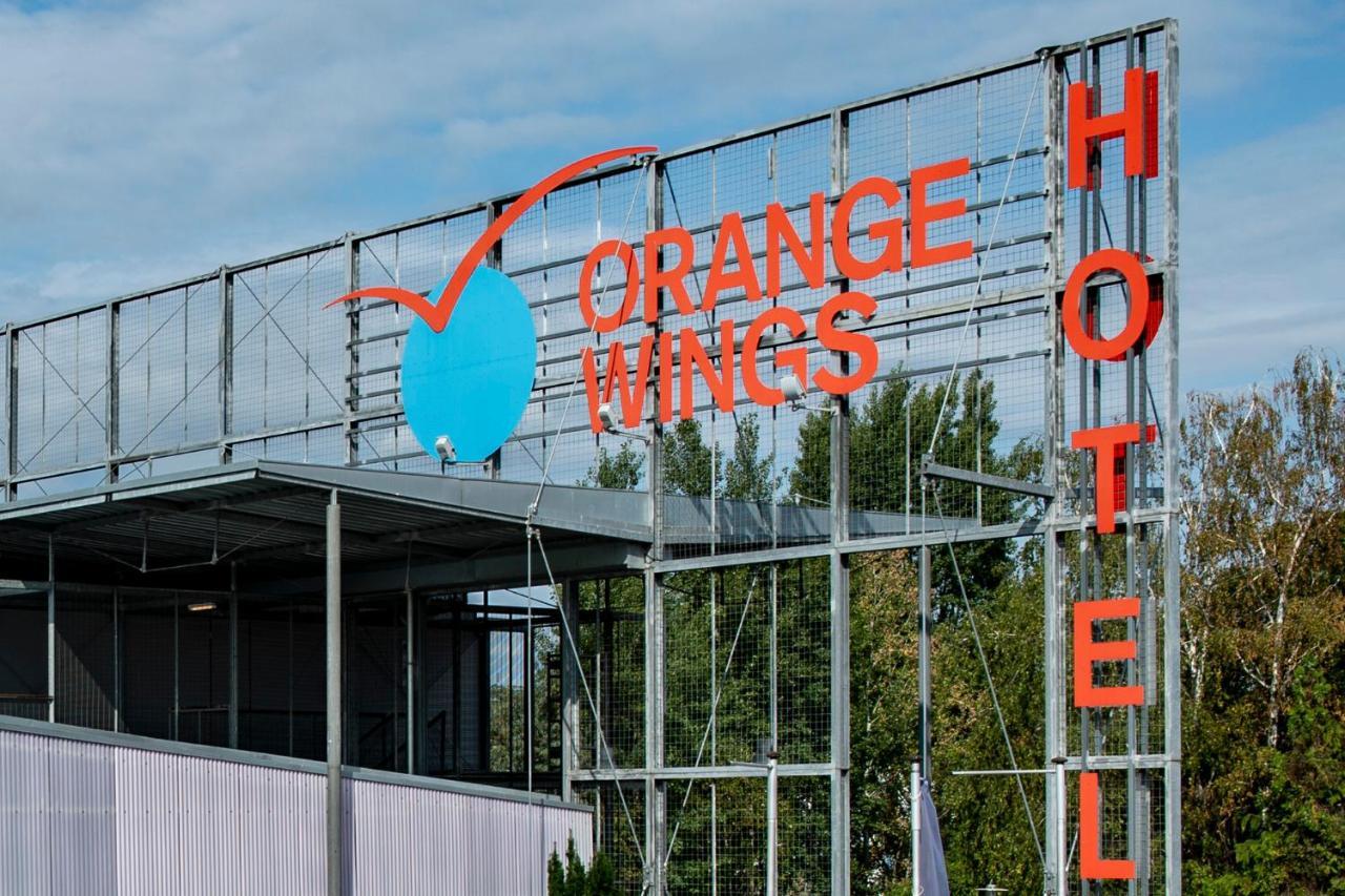 Hotel Orange Wings Krems Extérieur photo
